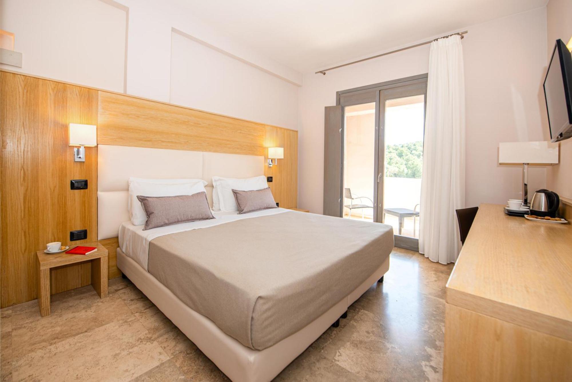 Basiliani - Cdshotels Отранто Екстериор снимка